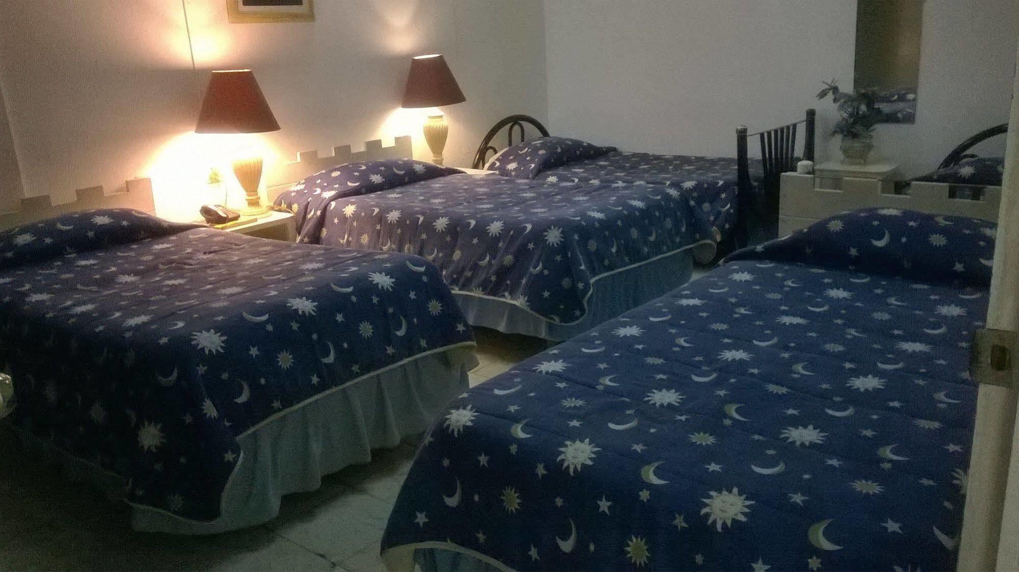 Hotel Grecia Real ซานซัลวาดอร์ ภายนอก รูปภาพ