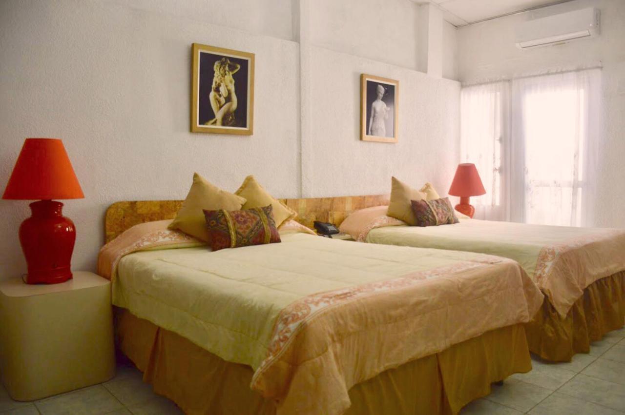 Hotel Grecia Real ซานซัลวาดอร์ ภายนอก รูปภาพ