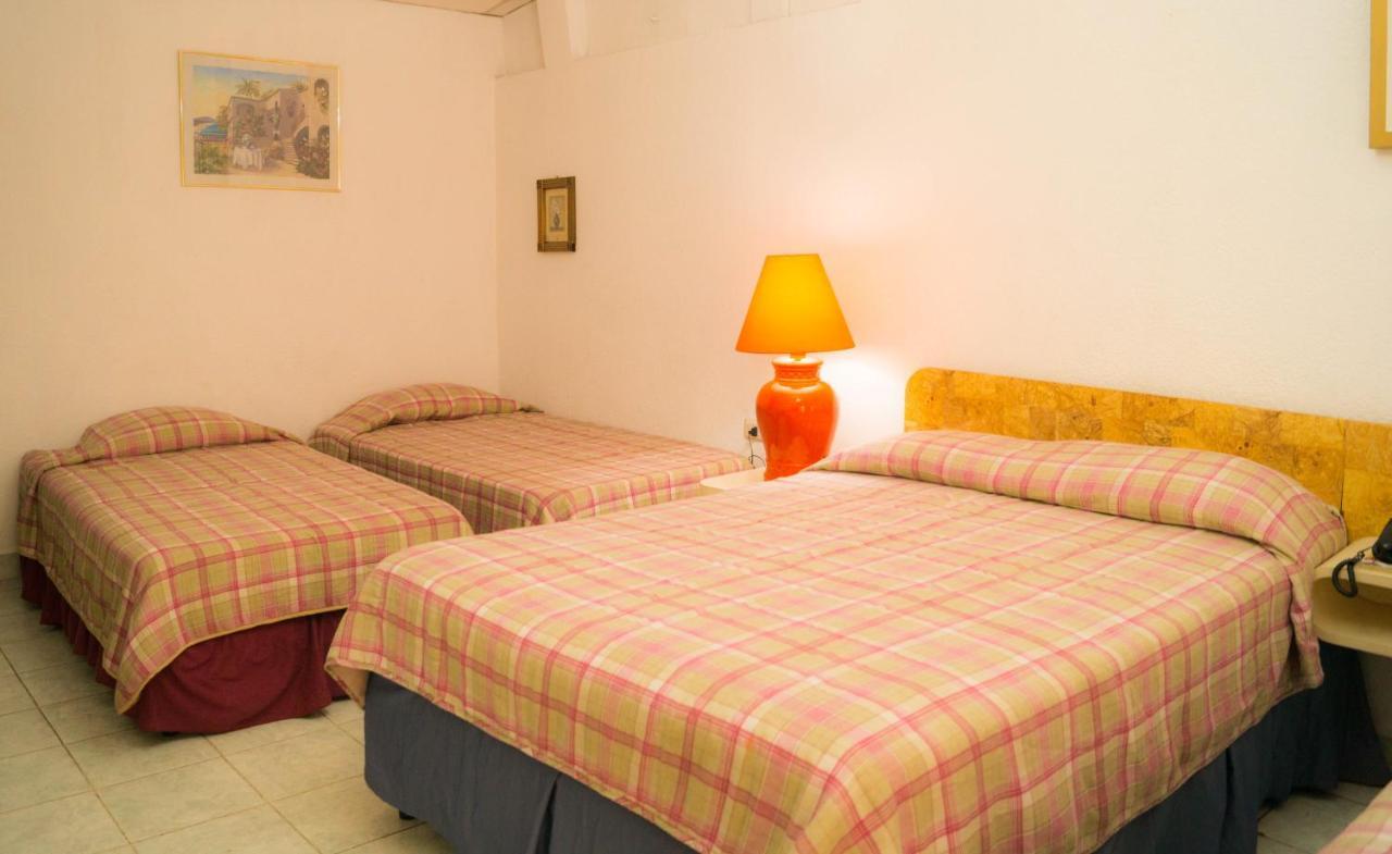 Hotel Grecia Real ซานซัลวาดอร์ ภายนอก รูปภาพ